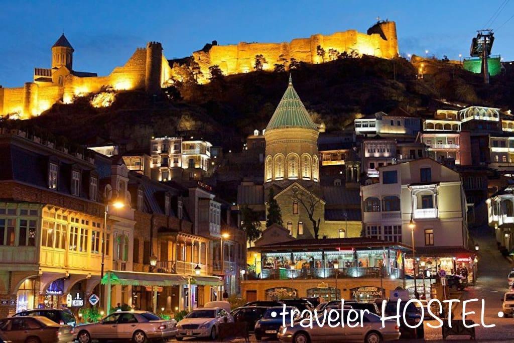 Traveler Hostel Тбилиси Экстерьер фото